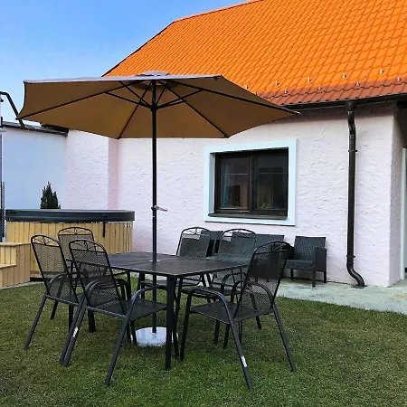 Skornickuv Statek Apartment