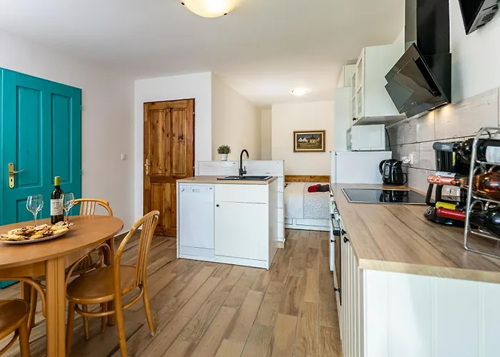 Апартаменты Skornickuv Statek *