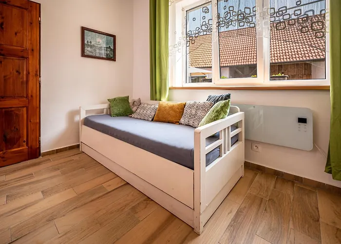 Апартаменты Skornickuv Statek Хлум-у-Тршебоне